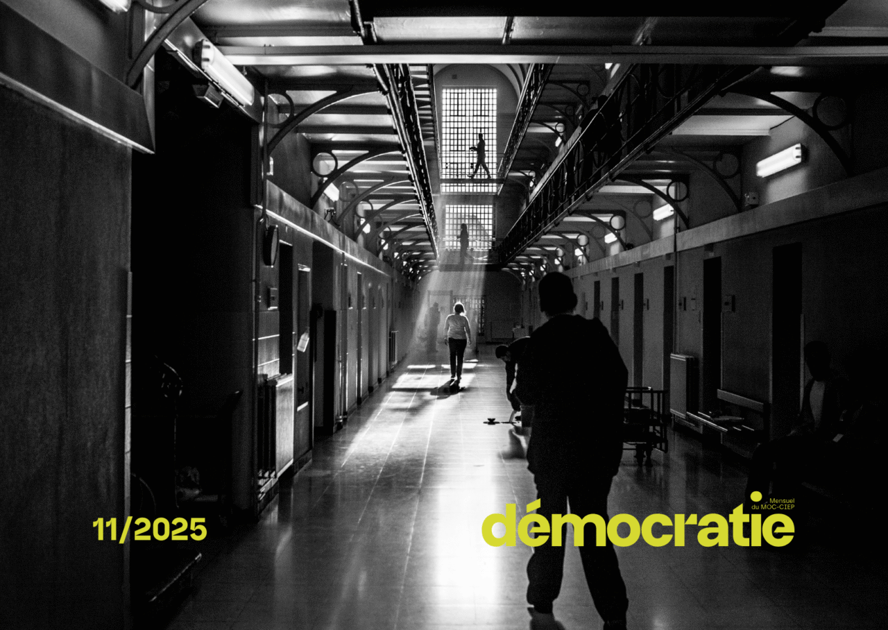 Revue Démocratie novembre 2025 (numéro sur la santé en prison)